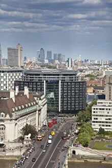 Images Dated 13th May 2011: Park Plaza Westminster Hotel and Canary Wharf in background, London, England, UK