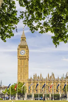 Parliament Sqwuare and Big Ben, also known as Elizabeth Tower. Part of the Houses of Parliament Parliament Sqwuare and Big Ben, also known as Elizabeth Tower. Part of the Houses of Parliament