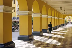 Lima Prints: Pastel shades and colonial architecture on the Plaza de Armas in Lima