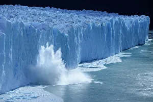 Patagonia Prints: Patagonia, Argentina, Chubut, El Calafate