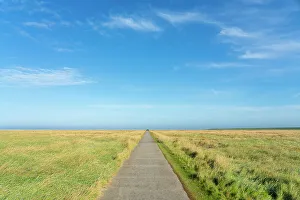 Westerhever Prints: Path near Westerheversand lighthouse