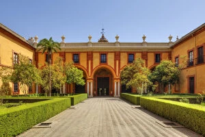 Patio del Crucero at the Real Alcazar, UNESCO World Heritage Site, Sevilla, Andalusia