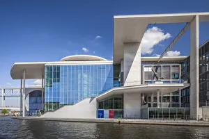 Government Prints: Paul Lobe House (Government building) on the Spree, Berlin, Germany