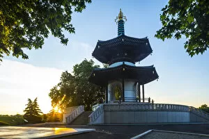 Images Dated 2nd June 2017: The Peace Pagoda, Battersea Park, London, England, UK