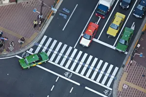 Cabs Prints: Pedestrian crossing and intersection, Tokyo, Japan