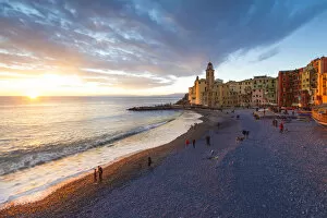 Images Dated 10th April 2015: People on the beach and seafront. Camogli, Liguria, Italy