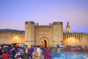 Neil Farrin Gallery: People in the Place Bou Jeloud, Fez, Morocco, North Africa