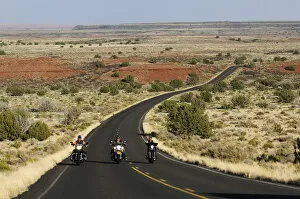 Images Dated 6th December 2012: People riding bikes near Flagstaff, Arizona, USA MR
