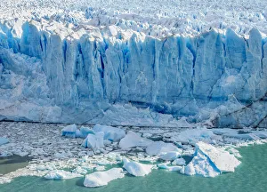 Perito Moreno Glacier, elevated view, Los Glaciares National Park, Santa Cruz Province