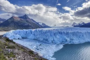 Perito Moreno Glacier, Los Glaciares National Park, Patagonia, Lago Argentino, Santa