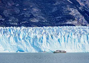 Perito Moreno Glacier, Los Glaciares National Park, Santa Cruz Province, Patagonia