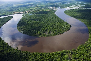 V Iew Gallery: Peru, Amazon, Amazon River