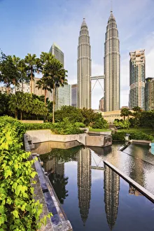 Images Dated 27th March 2020: Petronas Towers, KLCC, Kuala Lumpur, Malaysia