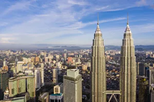 Images Dated 27th March 2020: Petronas Towers, KLCC, Kuala Lumpur, Malaysia