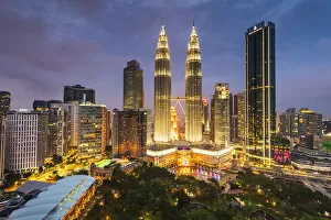 Images Dated 27th March 2020: Petronas Towers, KLCC, Kuala Lumpur, Malaysia