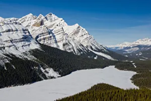 Peyto Lake in Winter, Banff National Park, Alberta, Canada