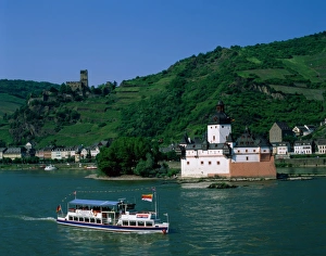 Pfalz Castle & Rhine River, Kaub, Rhineland / Rhine Valley, Germany