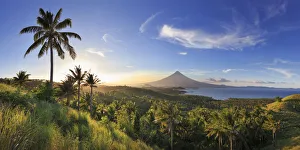 Volcano Prints: Philippines, Southeastern Luzon, Bicol, Mayon Volcano