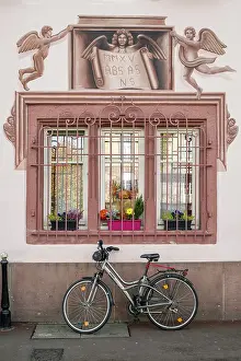 Grand Est Prints: Picturesque corner in the old town, Colmar, Haut-Rhin, Alsace, Grand Est, France