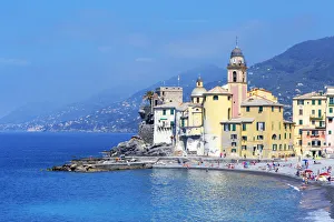 The picturesque fishing village of Camogli, Camogli, Liguria, Italy