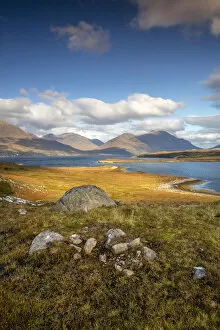 Images Dated 12th August 2021: Picturesque loch and mountains in Sutherland, Highlands, Scotland, United Kingdom