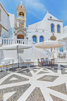 Pebble Prints: The picturesque main square of Nikia village