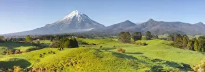 Picturesque Mount Taranaki (Egmont) and rural landscape, Taranaki, North Island