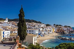 Sandy Collection: The picturesque sea village of Calella de Palafrugell, Costa Brava, Catalonia, Spain
