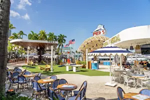 Bars Prints: Pier 5 bar, Bayside Marketplace, Downtown Miami, Miami, Florida, USA