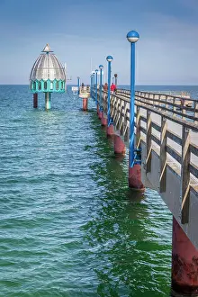 Zingst Prints: Pier with diving gondola in Zingst