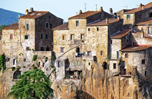 Pitigliano Prints: Pitigliano, Grosseto, Tuscany, Italy