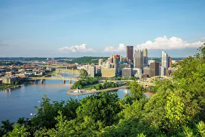 Pennsylvania Prints: Pittsburgh skyline, Pennsylvania, USA
