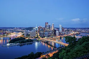 Pennsylvania Prints: Pittsburgh skyline, Pennsylvania, USA