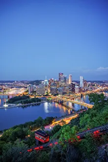 Pennsylvania Prints: Pittsburgh skyline, Pennsylvania, USA