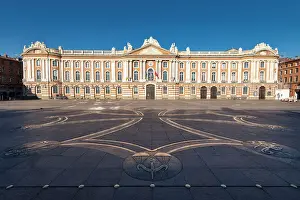 Languedoc Prints: Place du Capitole, Toulouse, Haute-Garonne, France