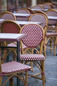 Paris Prints: Place du Tetre, Montmartre, Paris, France