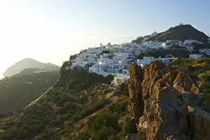 Images Dated 3rd July 2015: Plaka and Kastro, Milos, Cyclades, Greece