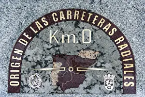Plaque on the floor marking as the kilometre zero from which all radial roads in Spain