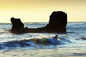 Pacific Coast Gallery: Playa El Tunco, El Salvador, Pacific Ocean Beach, Popular With Surfers, Great Waves