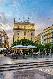 Valencian Prints: Plaza de la Virgen, Valencia, Valencian Community, Spain
