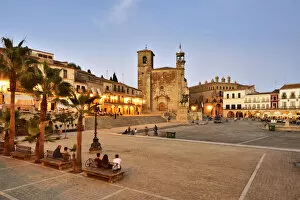 Caceres Collection: The Plaza Mayor in the evening with San Martin church. Trujillo, Spain