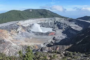 Images Dated 25th June 2019: Poas volcano, Poas National Park, Costa Rica, Central America