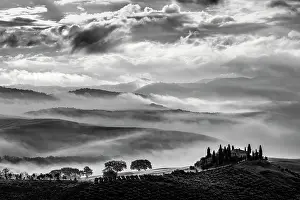 B And W Prints: Podere Belvedere and mist-filled Val d'Orcia at dawn