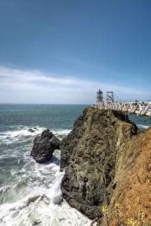 Images Dated 5th May 2017: Point Bonita Lighthouse, Marin County, California, USA