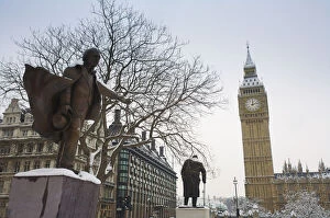Images Dated 4th March 2009: Political Statues, Houses of Parliament, London, England, UK