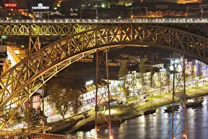 Port Wine Prints: Ponte Dom Luis I, a UNESCO World Heritage Site across the Douro river and the Port
