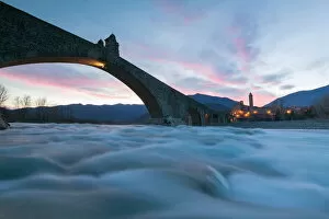 Ponte Gobbo at sunset, Trebbia Valley, Piacenza, Emilia Romagna, Italy