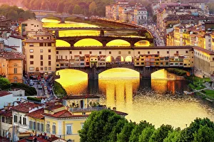 Ponte Vecchio, Florence, Tuscany, Italy