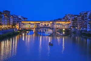 Ponte Vecchio, Florence, Tuscany, Italy, Europe