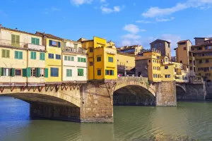 Images Dated 18th July 2018: Ponte Vecchio, Florence, Tuscany, Italy, Europe